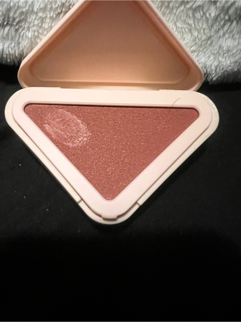 Prada Touch Cream to Powder Soft Blur Longwear Blush - Picture 5 of 5